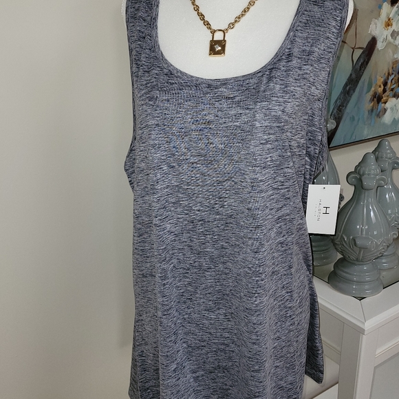 NWT Halston Studio Racerback Tank Size XL Sleeveless - Picture 15 of 16